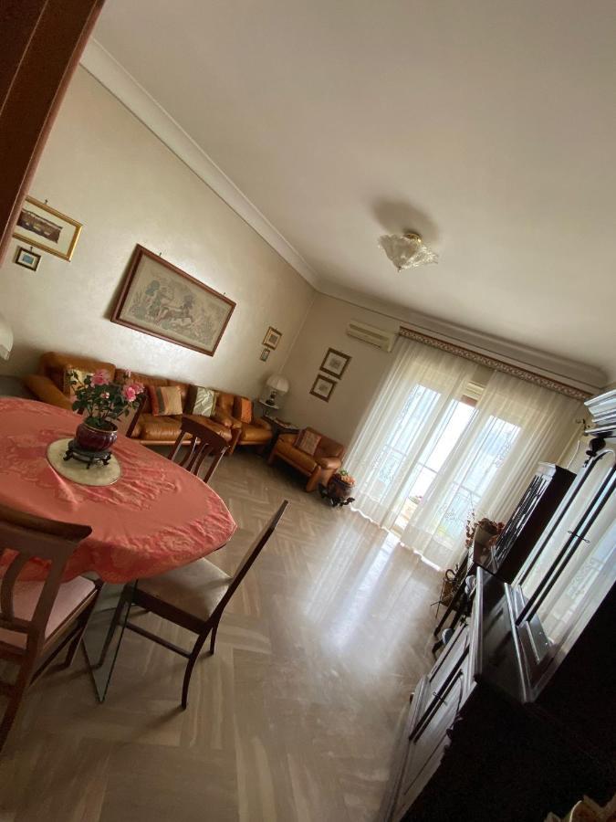 La Finestra Sullo Stretto Apartamento Messina Exterior foto